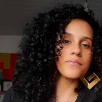 Julia De Oliveira ✊🏾 🏳️‍🌈