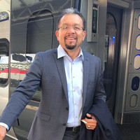 Robert Acosta