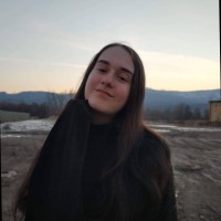 Alzbeta Szentandrassiova