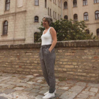 Eszter Toth