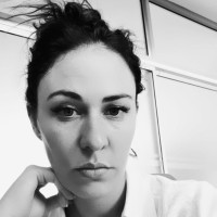 Monique van der Schyff