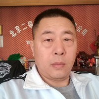 王震华