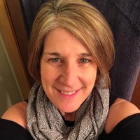 Lynn Dickinson
