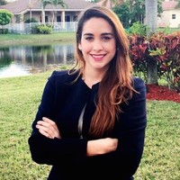 Alejandra R. Mendoza