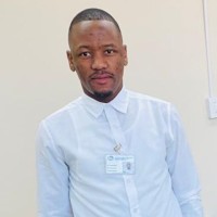 Mmeli Shezi