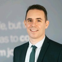 Simon Hewitt