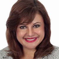 Debbie Lang