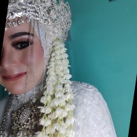 Dede Fitriana