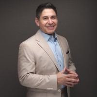 Dr. Carlos Garcia