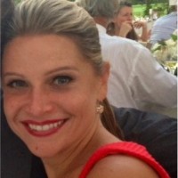Jennifer Stoops