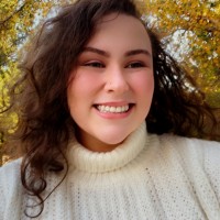 Hailey Searles