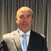 Claudio González O.