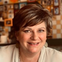 Esther Vos-Imbens