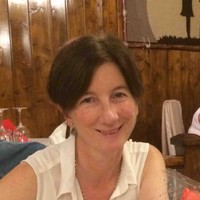 Nuala Ni Fhlaharta
