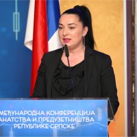 Zana Arsic