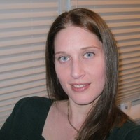 Traci Holmes