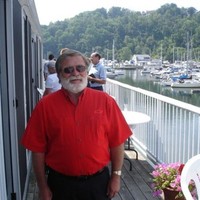 Ron Lucas