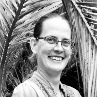 Liane Leesment