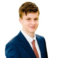 Andrew Becker