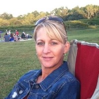 Tracey Niles