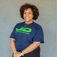 Kyla A. Jones, Ei