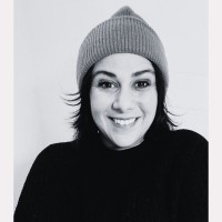 Julia Akra-Laurien