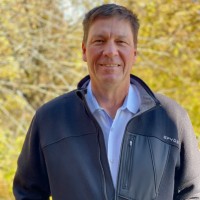 Howard Thompson