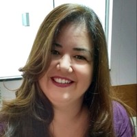 Elisangela Manzoli Leite