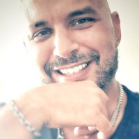 Christian Pedreno Growth Hacker, AI Marketer, B2B Lead Gen Expert