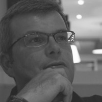 Andrew Warr