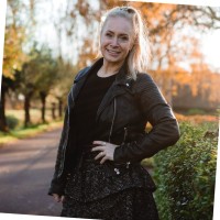 Ruth van den Bogaard