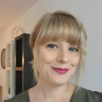 Dana Van Genechten