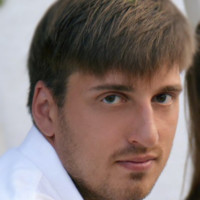 Илья Петров