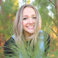 Samantha Bott