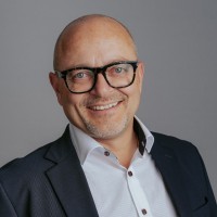 Roger Baer