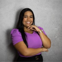 Isabella Macedo