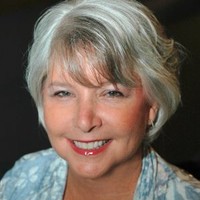 Saundra Plunkett