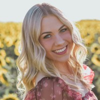 Emma Holcomb