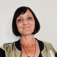 Tina Kendall