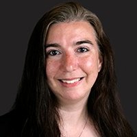 Stephanie Jarrett, Pe