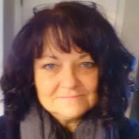 Carolyn Knam
