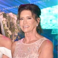 Suzanne Meyer