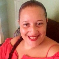 Vânia Barcelos