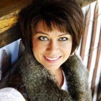 Amanda Melton