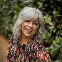 Julie Love