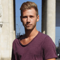 Виталий Петров