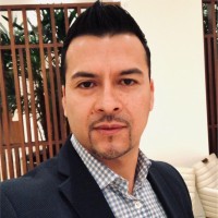 José López