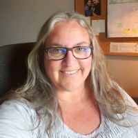Lynn Surette