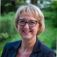 Véronique KUSTER