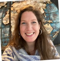 Linda Van Den Berg